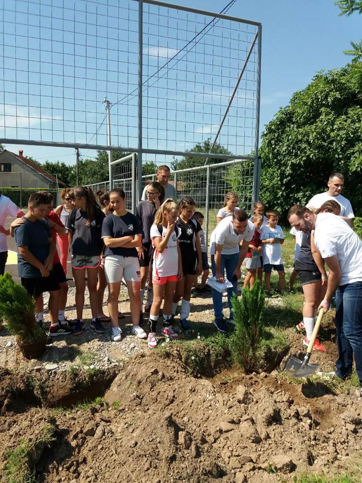 Akcijom „Zajedno protiv droge“ obilježen Međunarodni dan borbe protiv zloupotrebe droga u Golubovcima Akcijom „Zajedno protiv droge“ obilježen Međunarodni dan borbe protiv zloupotrebe droga u Golubovcima
